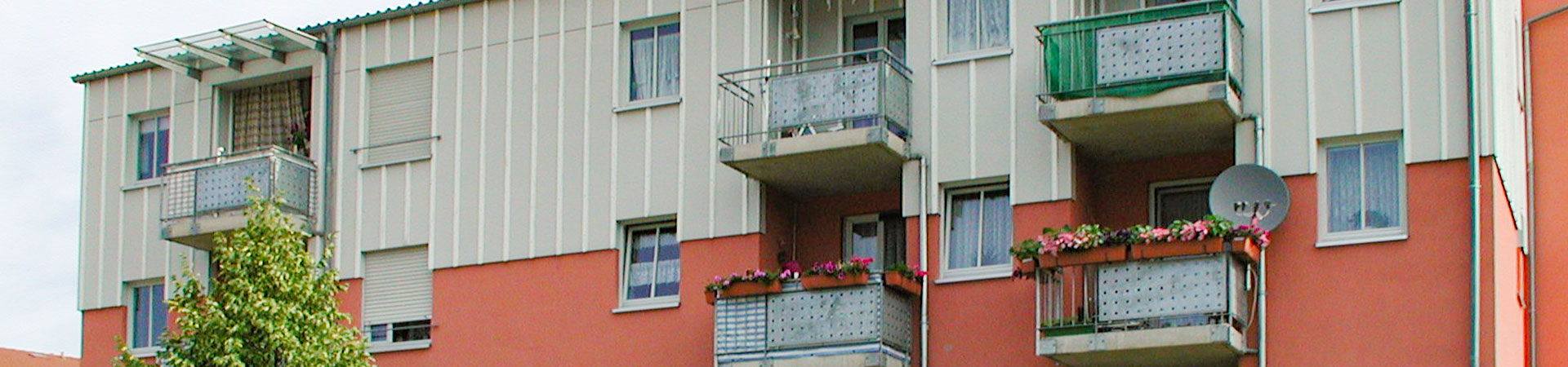 Holzfenster Mehrfamilienhaus Flachsladen